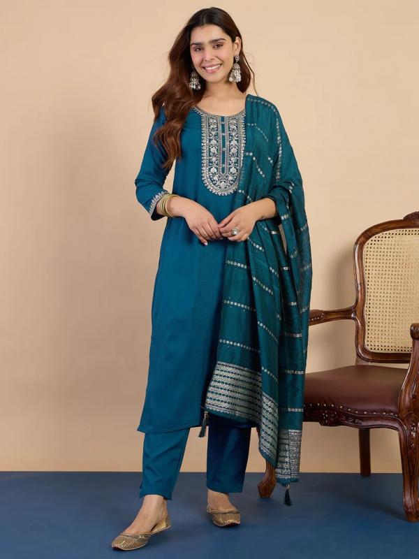 VP 9829 T Elegant Embroidered Kurta Pant Set for Women